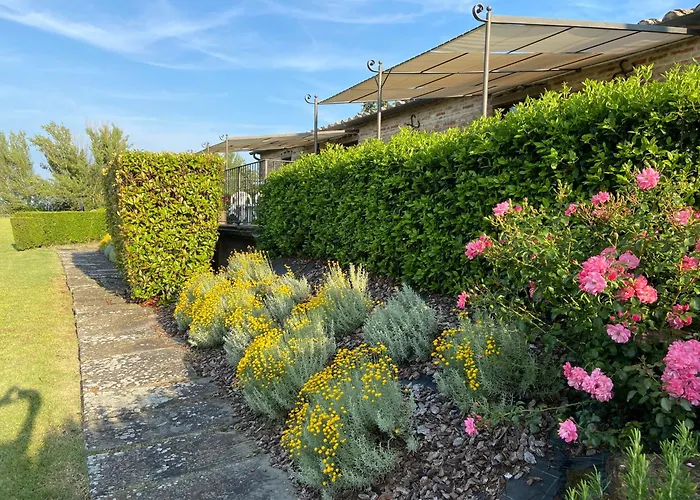 Fattoria Borgonuovo Kır Evi