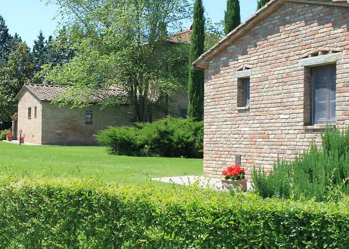 Fattoria Borgonuovo Kır Evi