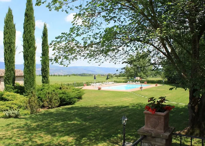 Fattoria Borgonuovo Kır Evi