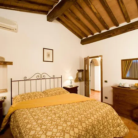 منزل ريفي Fattoria Borgonuovo *